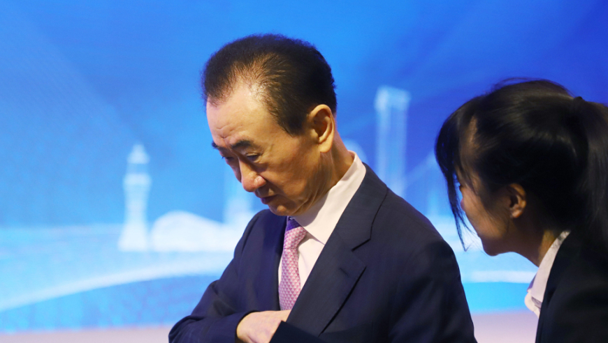 3个女儿的父亲过年现状,4949图库-资料香港2025,社会责任方案执行_户外版V8.27